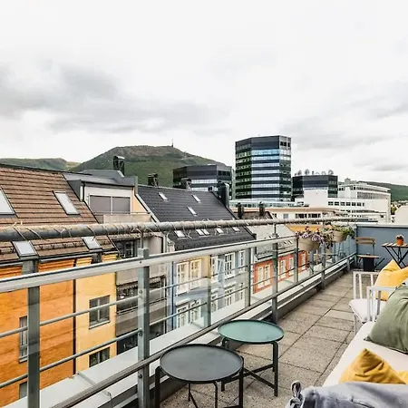 Dinbnb L Elevator - 18spm Balcony - 2 Min To Train Apartment Bergen
